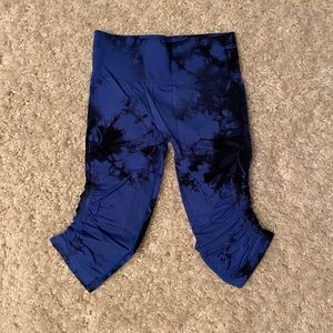 Lululemon Tie-dye cropped leggings